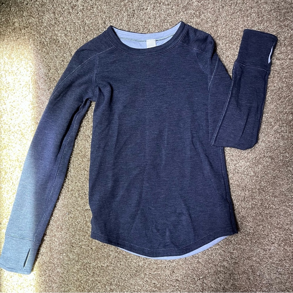 Ivivva Reversible Navy/Light Blue Long Sleeve Athletic Shirt